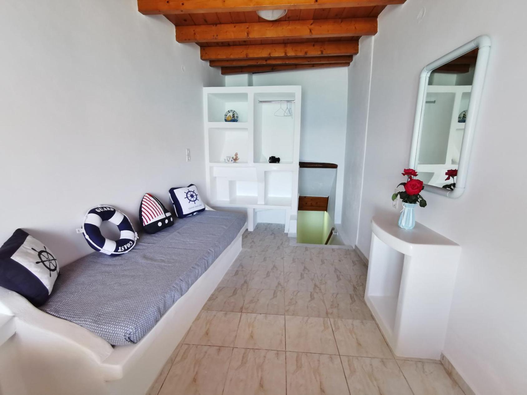 Blue Mare Apartments On The Beach Firopotamos Habitación foto