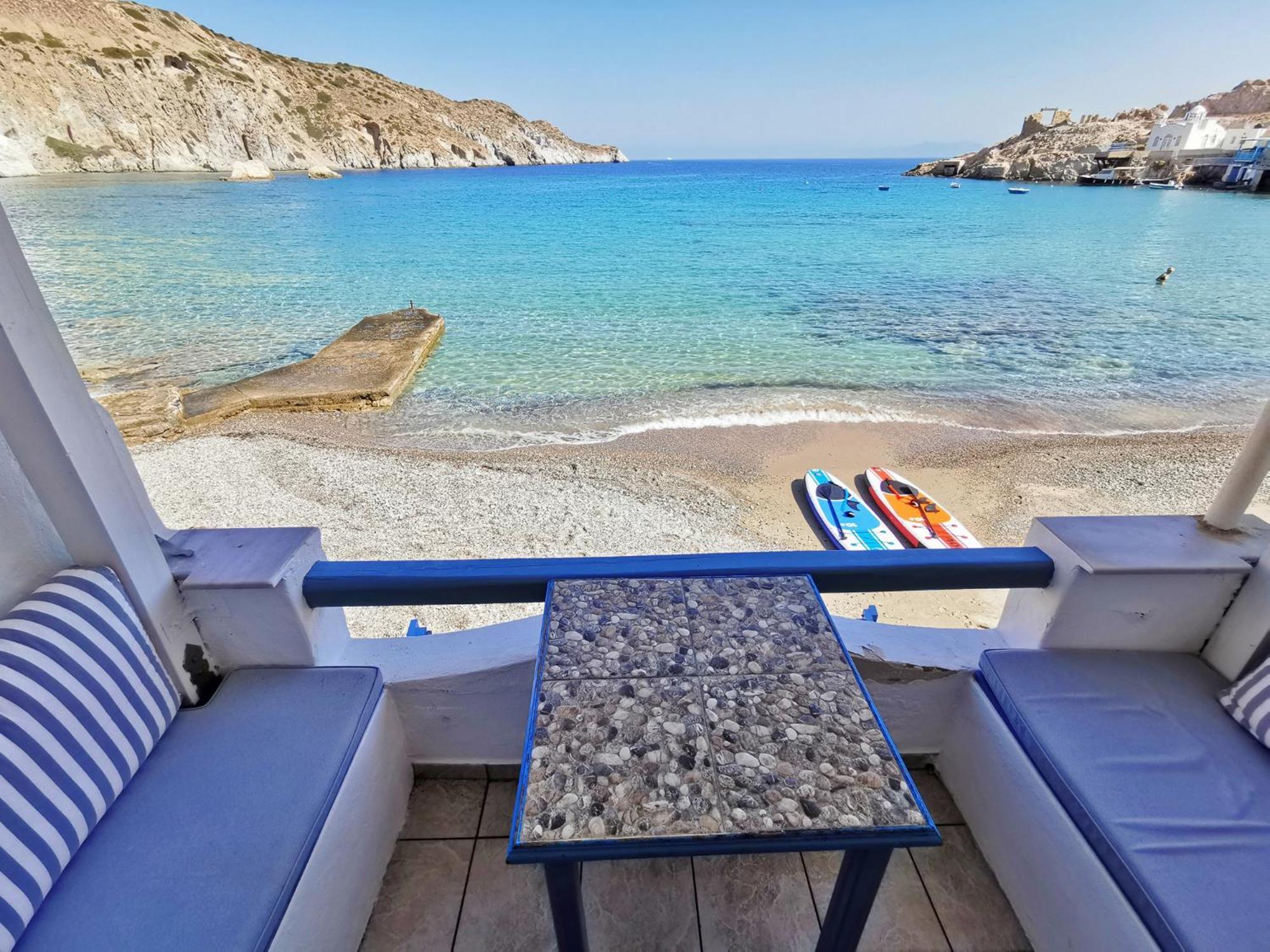 Blue Mare Apartments On The Beach Firopotamos Habitación foto